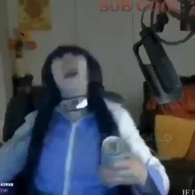 Talvez o shitpost não morreu