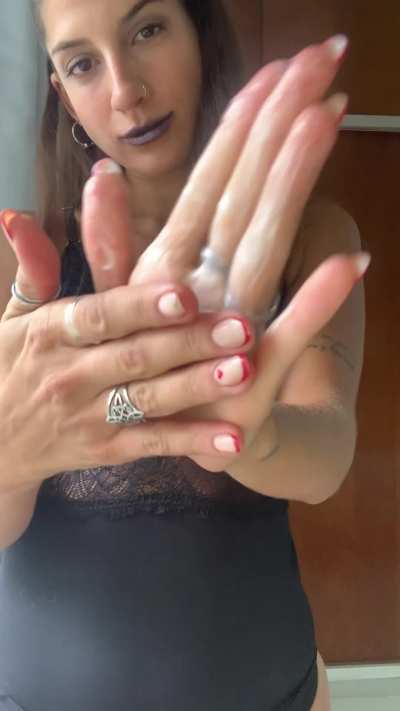 Would you cum straight on your face if I told you to?