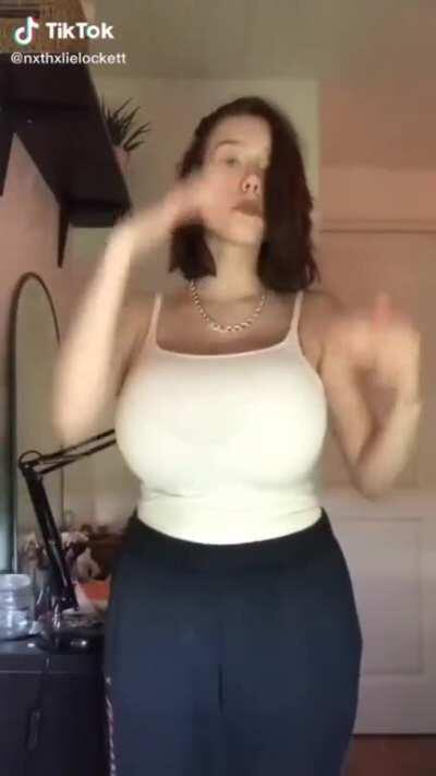 So big she can't even dance properly