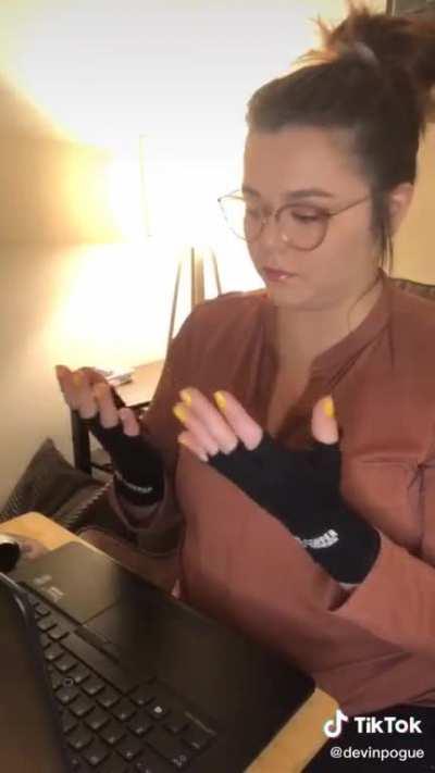 But for real, I hate having carpal tunnel in my mid twenties