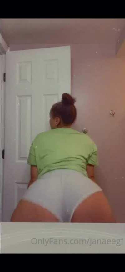 Thumbs up if you smashing 👍