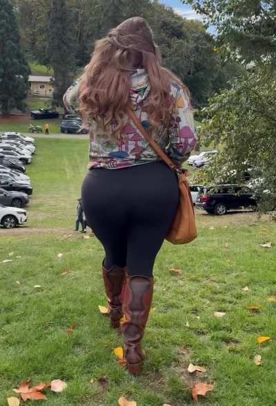 Would you spank me if you saw me outside? 