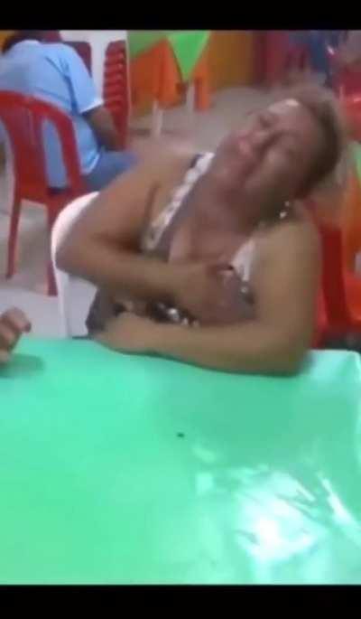 Mi suegra si se entera…