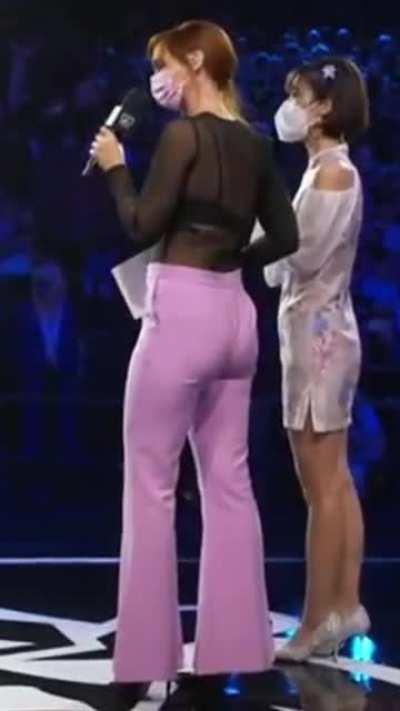 Group stage day 5 and 6 interview backshots