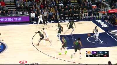 [Highlight] Austin Reeves gets his own miss, behind-the-back pass to Gabriel for the layup.