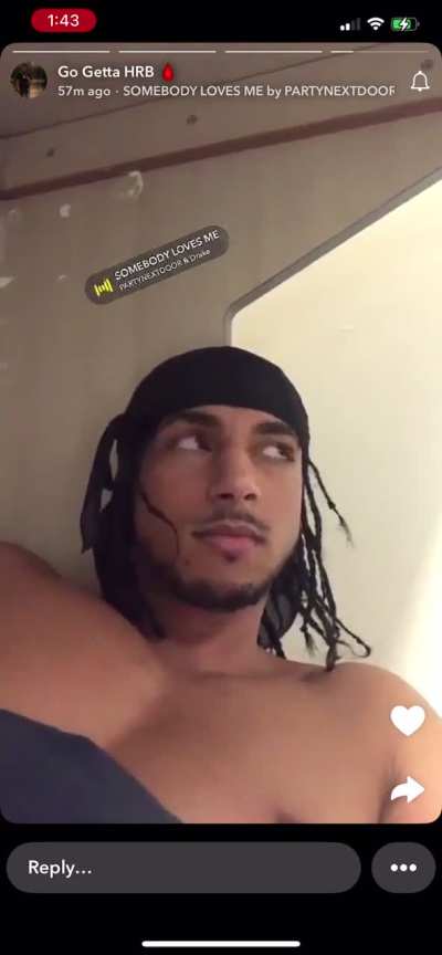 GoGetta/Yasin (HRB/PG/MOZART) getting ready to go to sleep in his new home for the next few years