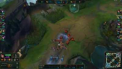 Hopefully this failed gank attempt humors you as much as it did for me.