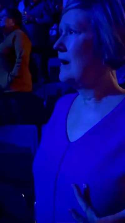 Daughter takes her mom to finally see Elton John