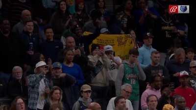 [Highlight] Ja Morant enters the building at the Grizzlies game