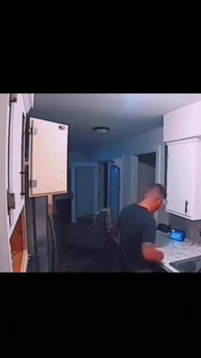 posting meme and random video i found on tiktok to revive this community day 4