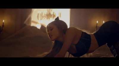 Ari showin off that tight ass