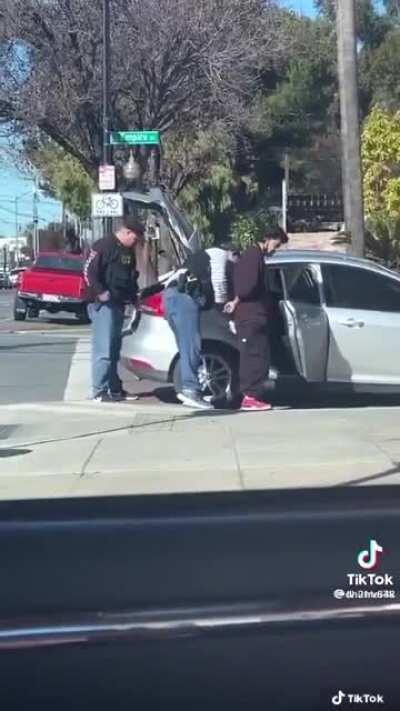 Police Officer Plants Drugs On An Unsuspecting Driver