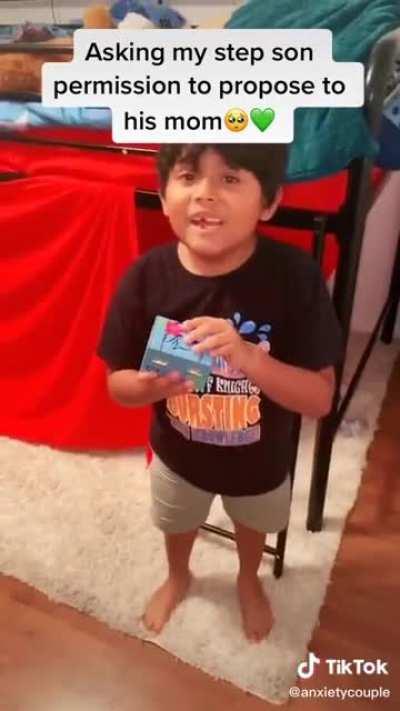 OP asked his stepson for permission to marry his mom