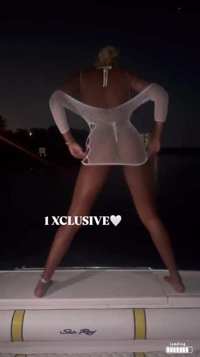 Back it up gyal (@xclusivenaiii)