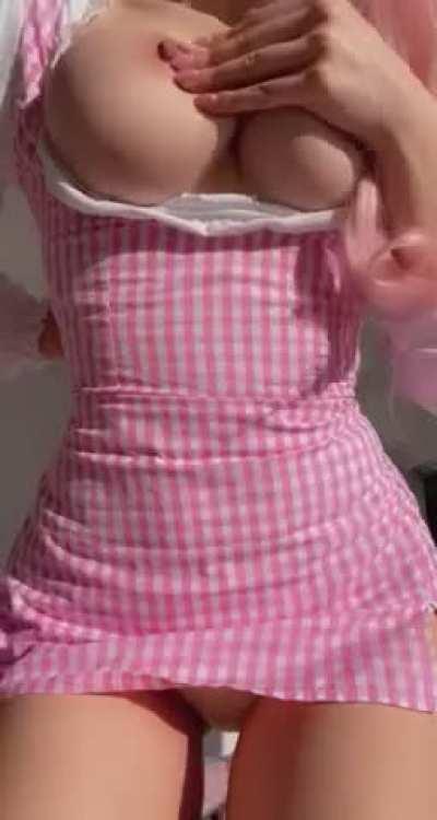 Hi from the horny naughty Asian girl next door💖