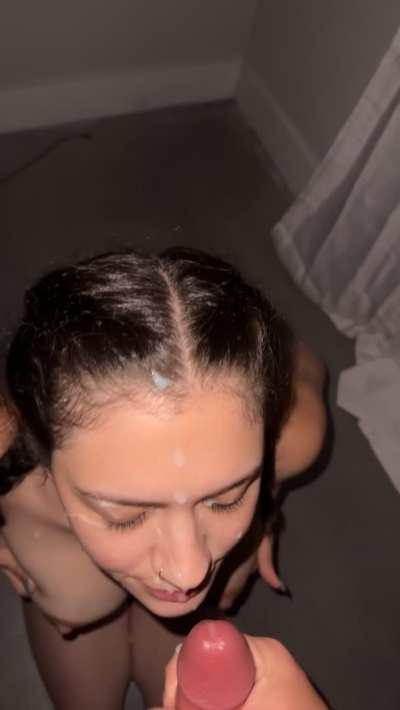 Bouncing my tits as he sprays me down 🤤