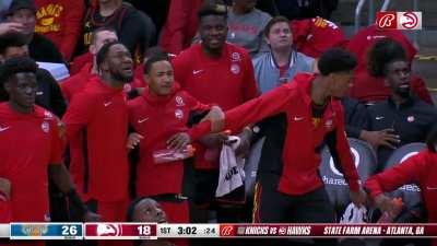 [Highlight] Jalen Johnson obliterates two Knicks defenders with a massive poster