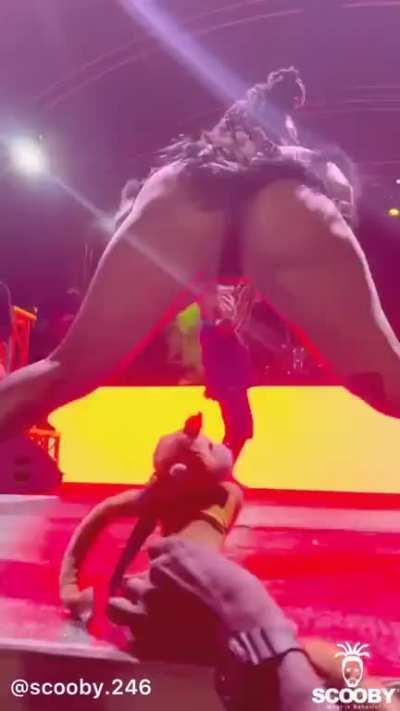 shake da bumpa @kay.Ivoe