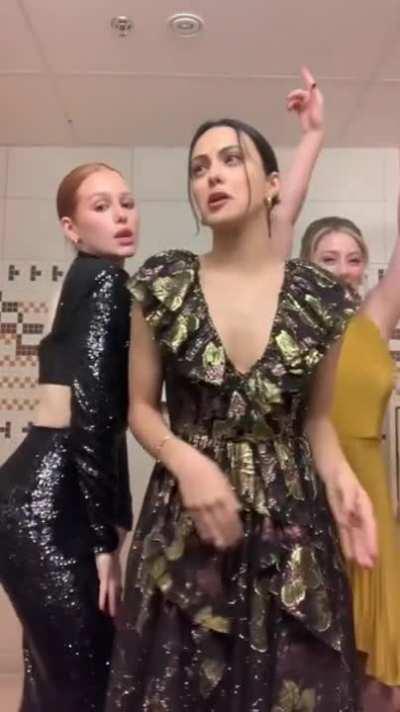 Who‘s got the best body out of the three?