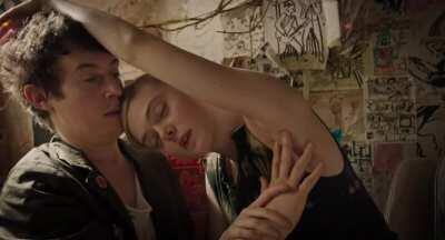 Holy fuck! - I just found a gif of a guy feeling Elle Fanning's armpits and she seems to be aroused! - it's from How To Talk To Girls At Parties 2018 - I was totally shocked when I saw it the first time.