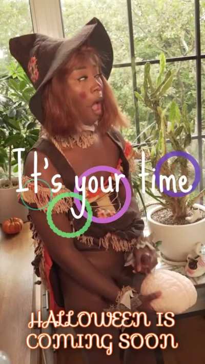 Halloween is cuming! w/music