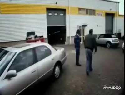 Ferrari turning up to the grid like: