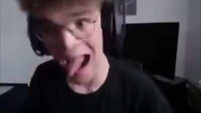 Cassiopeia when you're dumb enough to stare away from her tits (malphite cosplay)