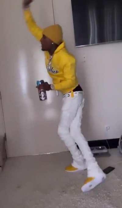 Submarine kids cause they know they finna get that Insurance money