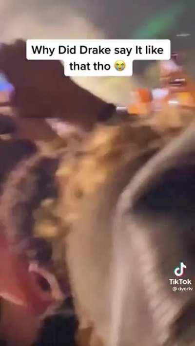 Drake the type of #bossbitch to do this