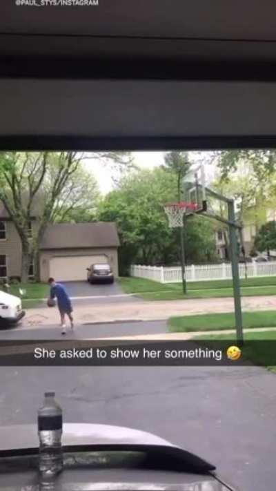 Mail lady hypes up kid
