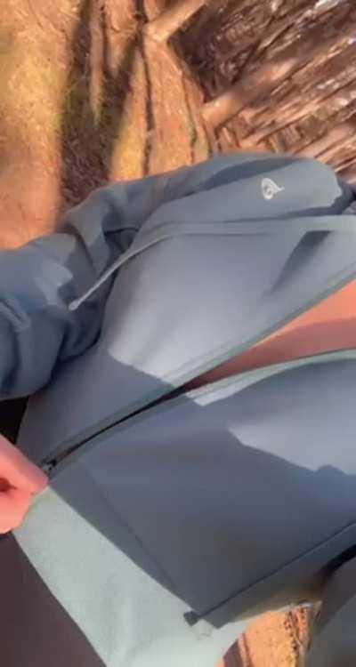 Can't go for a hike without flashing my DDDs 😏