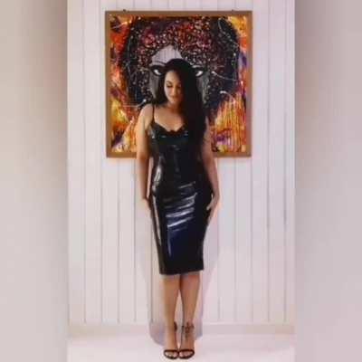 Sona babe showing you how she wants you to feel her and get hard💦🍆