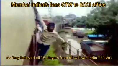 Bhay 4th down Pollard kyu nahi aya yeh Pant kya karra