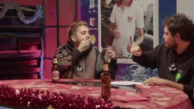 Con que así son los golpes que te da la vida...