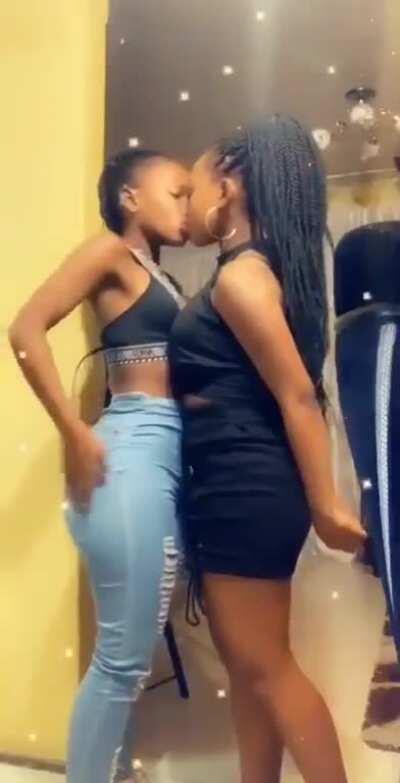 1st one to touch loses