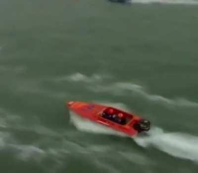 idk if its a repost but here is this speedboat