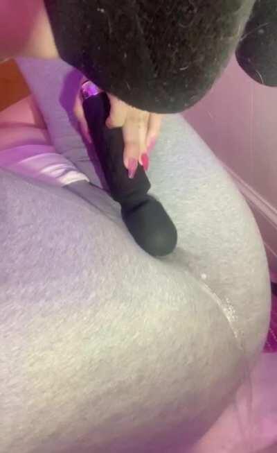 squirting thru leggings