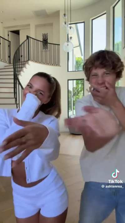 Cute White Alo Set - TikTok April 2026