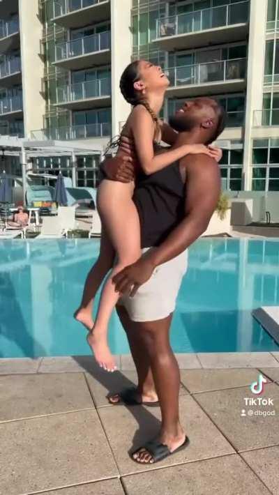 Love the size difference 🤩🥰🥹