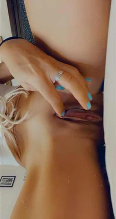 Tiny bored and waiting to be filled …