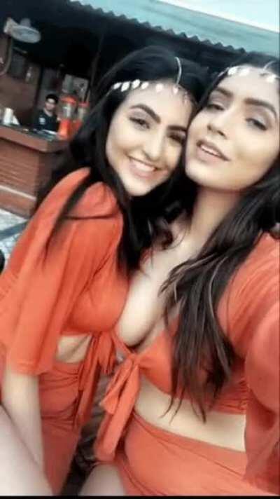 (@sniggy_chops) 19 yo Snigdha🤤