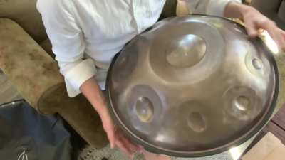 Help needed: 1 year old handpan, dissonance occurring from center ding.