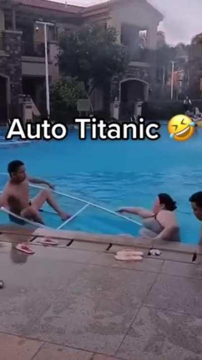 Со звуком атмосфернее