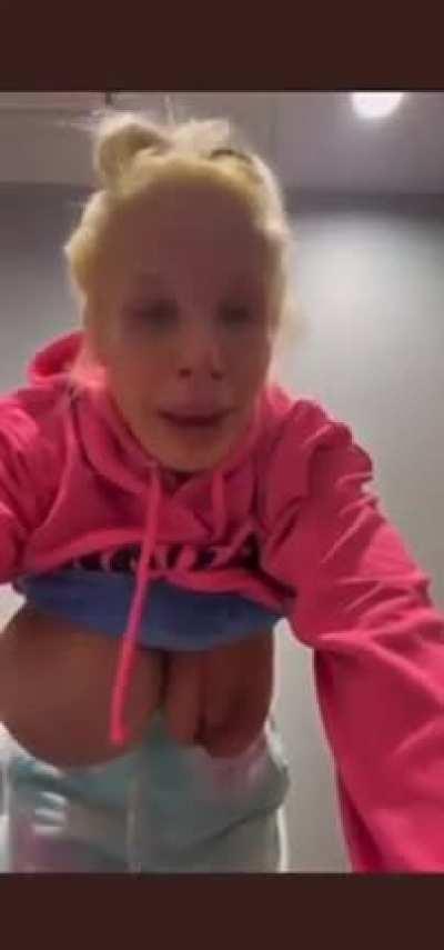 plastic surgery what could go wrong 💀