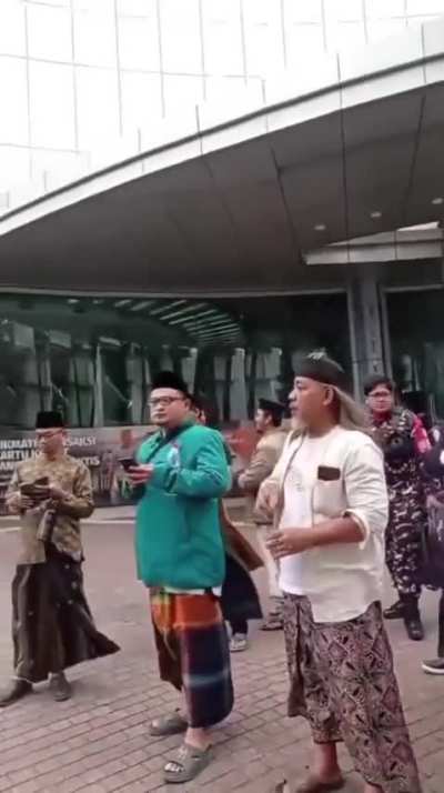 Kantor Trans7 didemo Massa