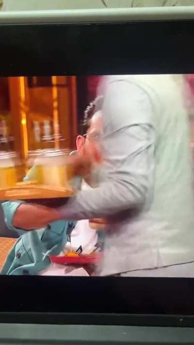 What is this behaviour? Anyone explain please.