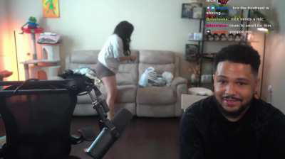 Whoever clipped this the goat