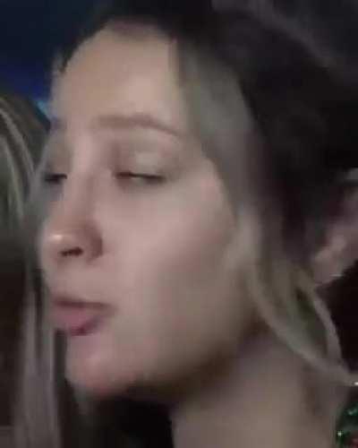 She wanna see the PP