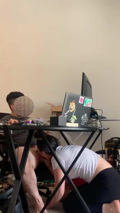 Pleasing my man while he’s on a work call♥️