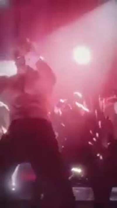 Ben elendim (TİKTOK VAR OROSPU ÇOCUKLARI YORUMLARA GELİP 